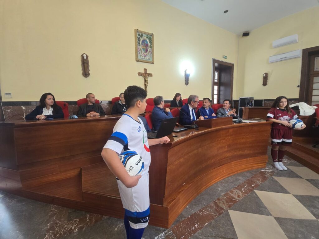 Locandina partita dei sindaci 2025