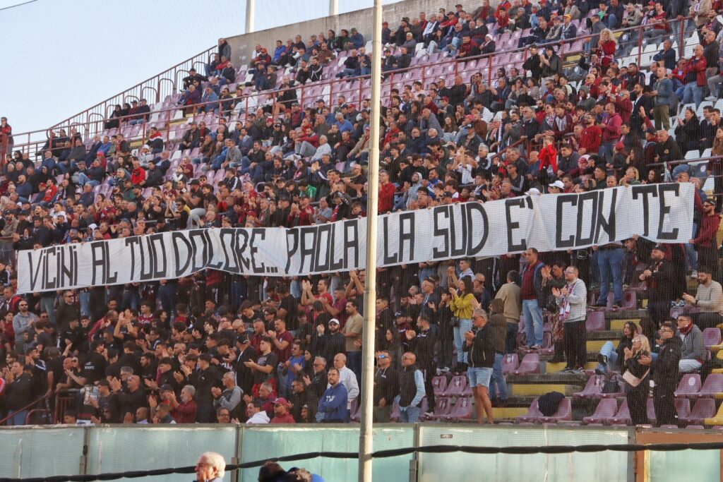 Reggina-Athletic Palermo tifosi curva sud granillo striscione