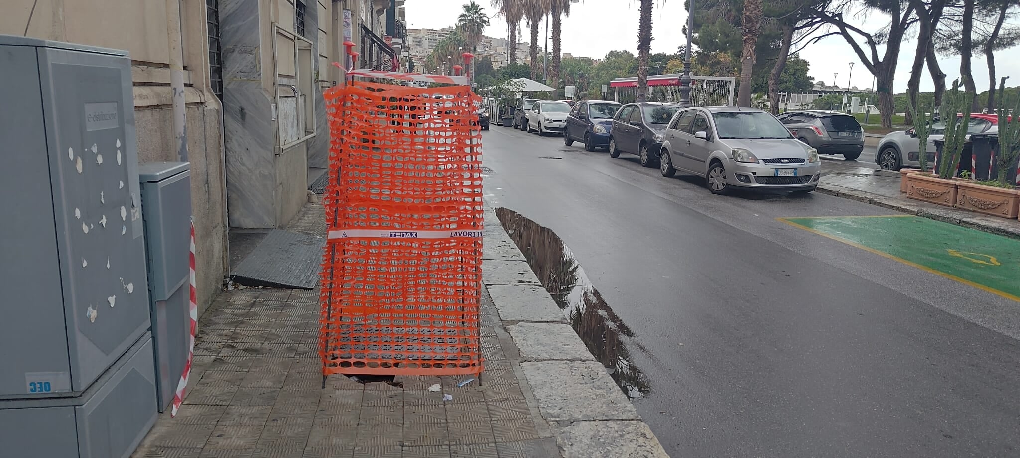 Riparata buca viale Genoese Zerbi