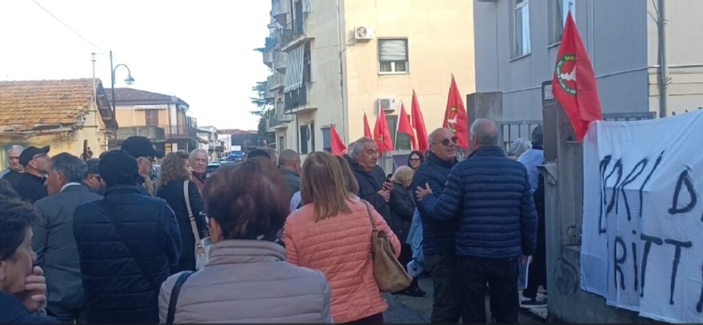 Sit in centro salute mentale Taurianova