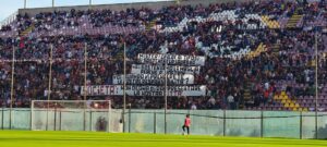 Striscione ultrà curva sud reggina al granillo