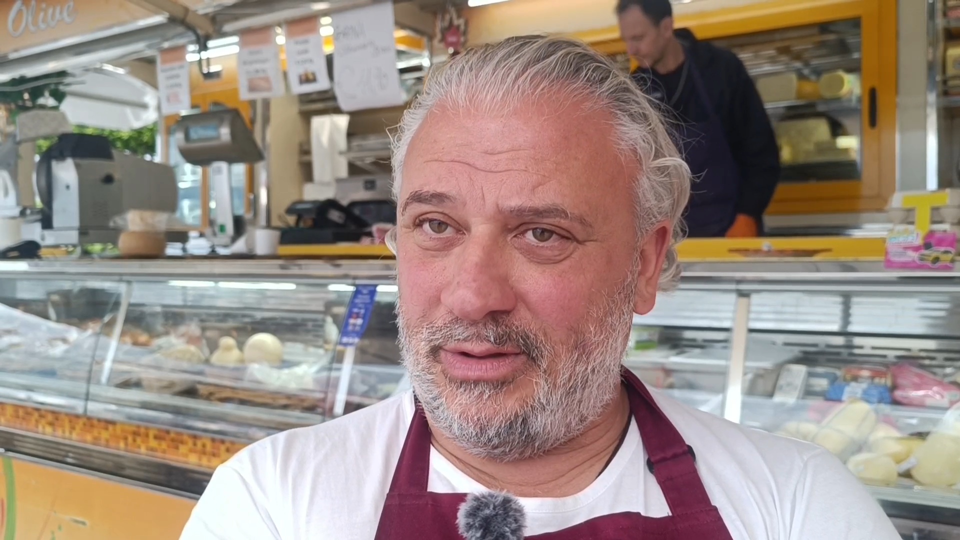 Venditore mercato di Scilla