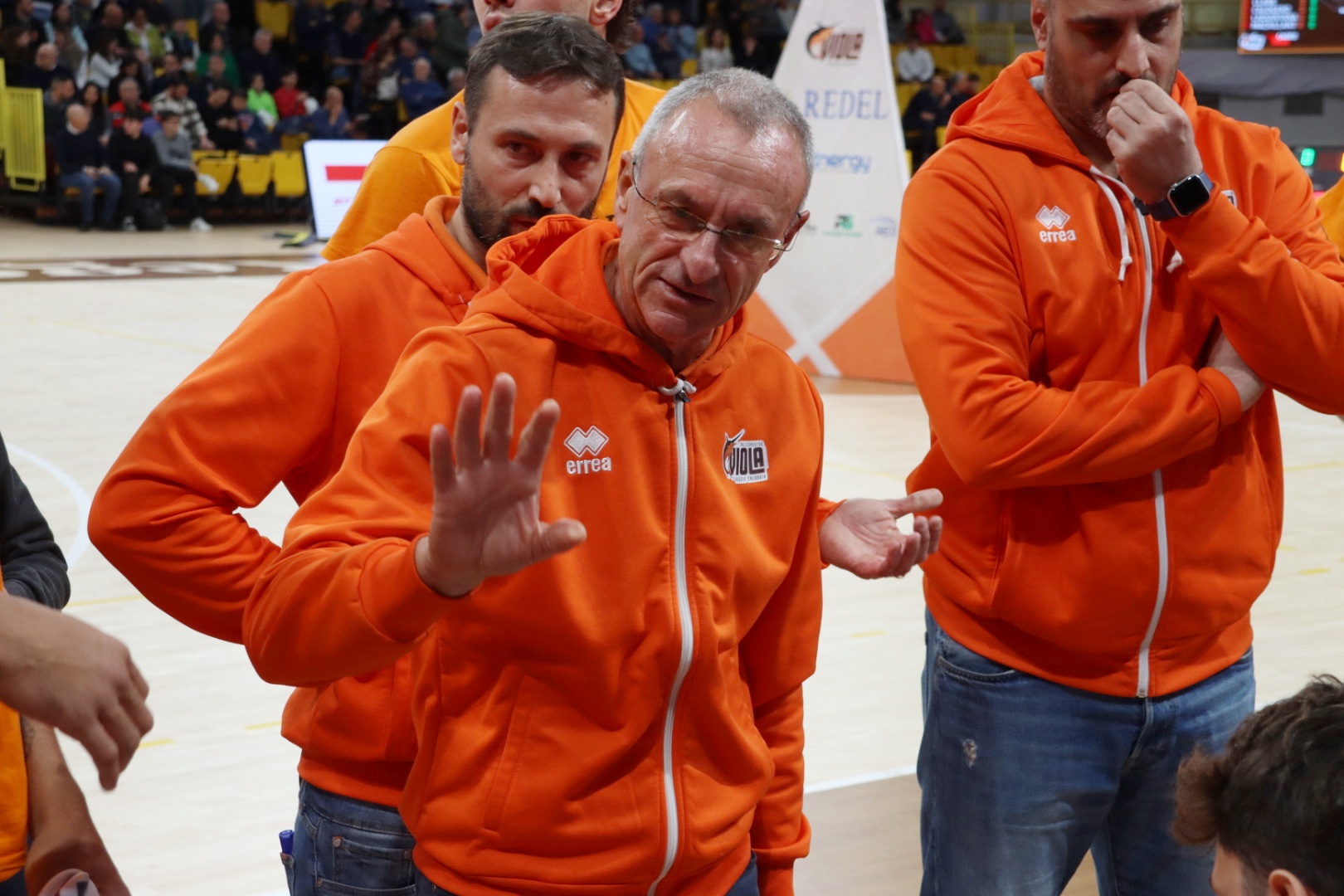 Coach Cadeo