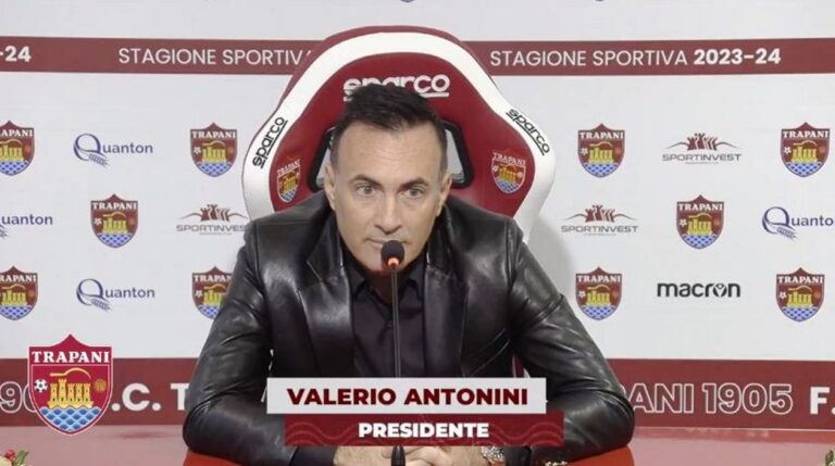 Trapani, Antonini: “mi avete dato del bastardo, ma sono pronto a un passo indietro”. Poi l’annuncio su un nuovo calciatore