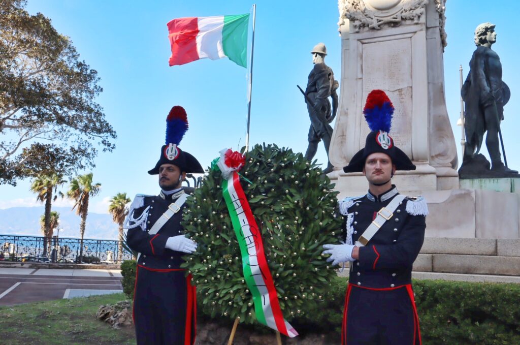 cerimonia 4 novembre festa forze armate