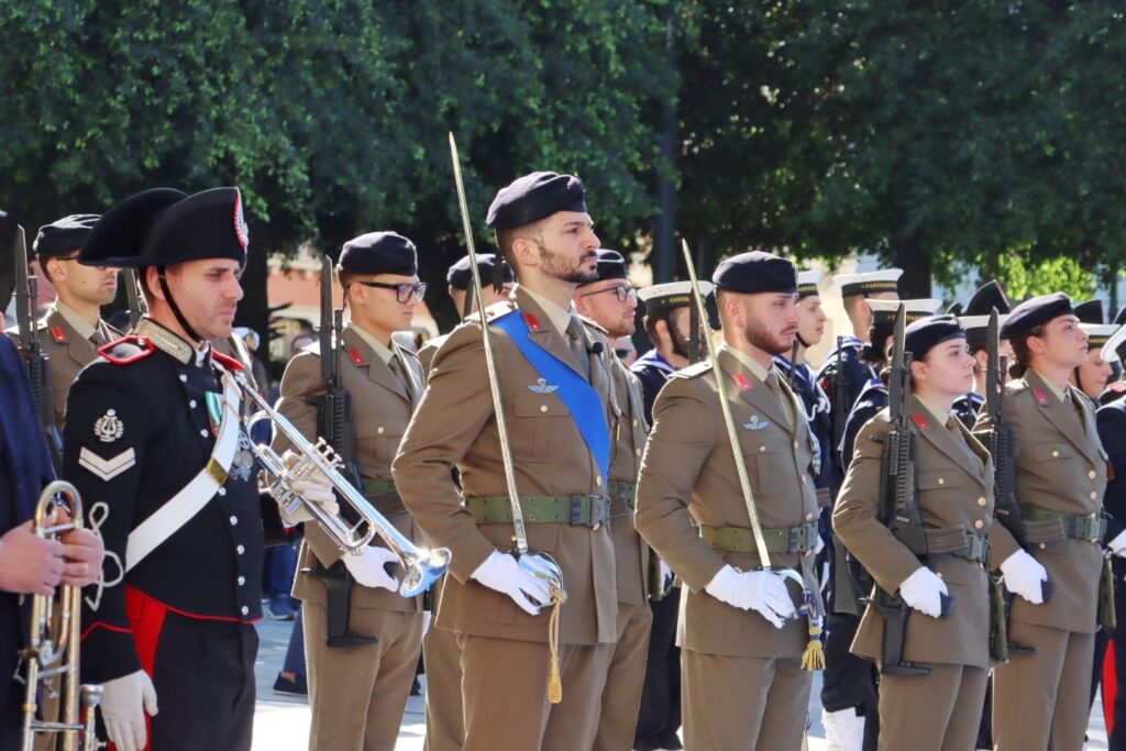 cerimonia 4 novembre festa forze armate
