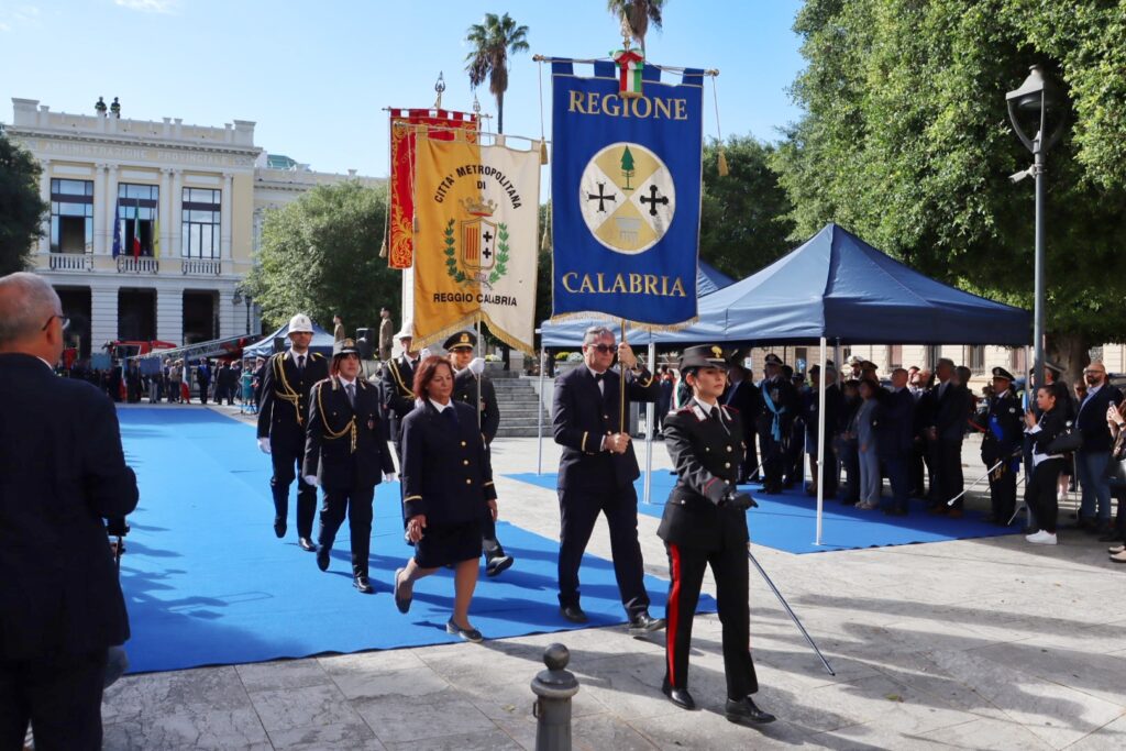 cerimonia 4 novembre festa forze armate