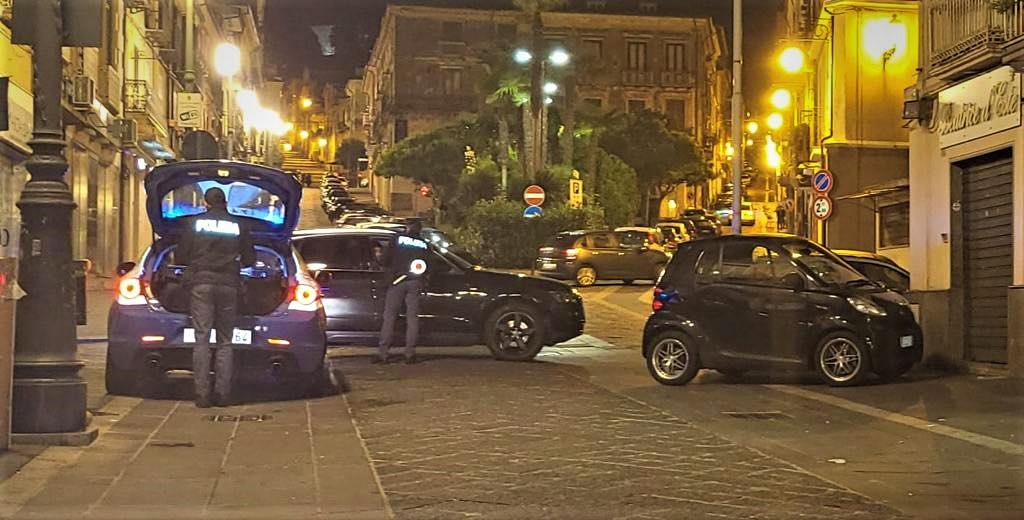 controlli polizia sera vibo valentia