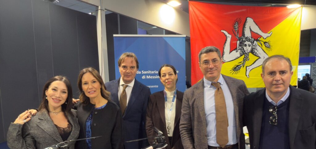 diependenti Asp davanti drone