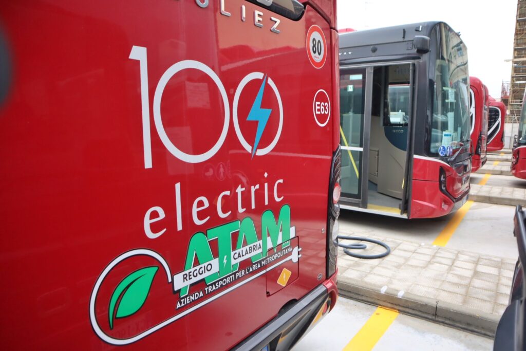 inaugurazione bus atam elettrici