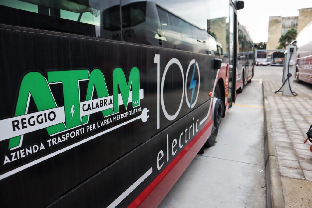 inaugurazione bus atam elettrici