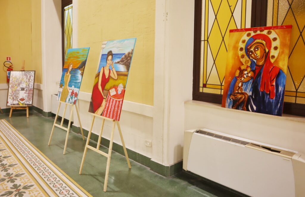 inaugurazione mostra d'arte dedicata a Gianni Versace