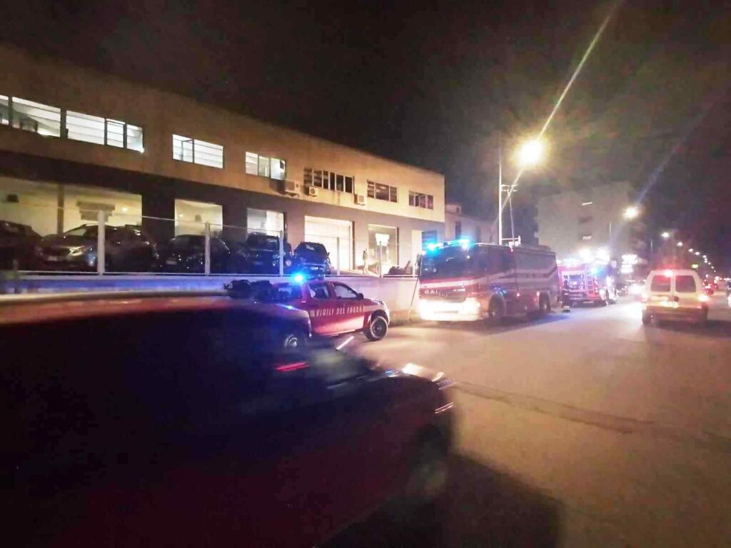 incendio officina gioia tauro