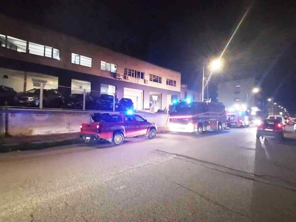 incendio officina gioia tauro