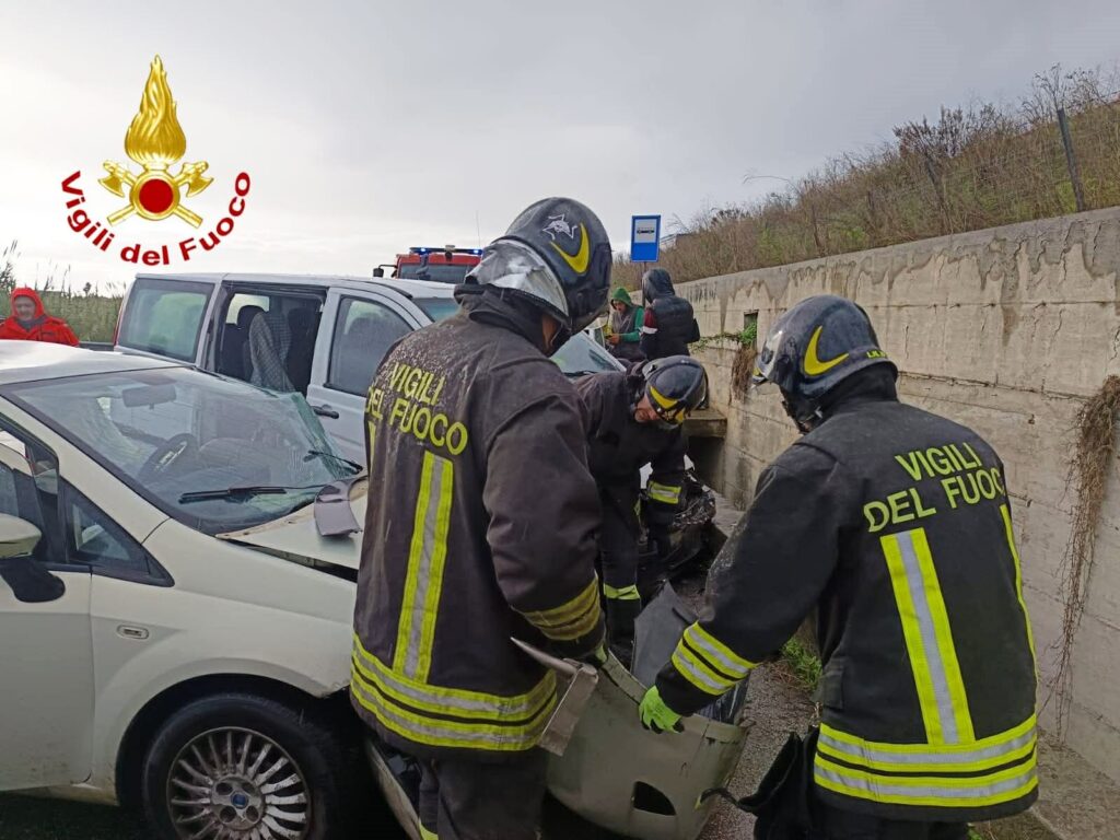 incidente crotone