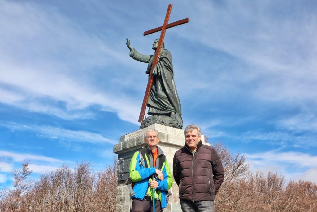 montalto posa croce cristo redentore 8 novembre 2025