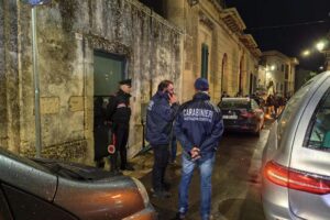 omicidio carabinieri notte