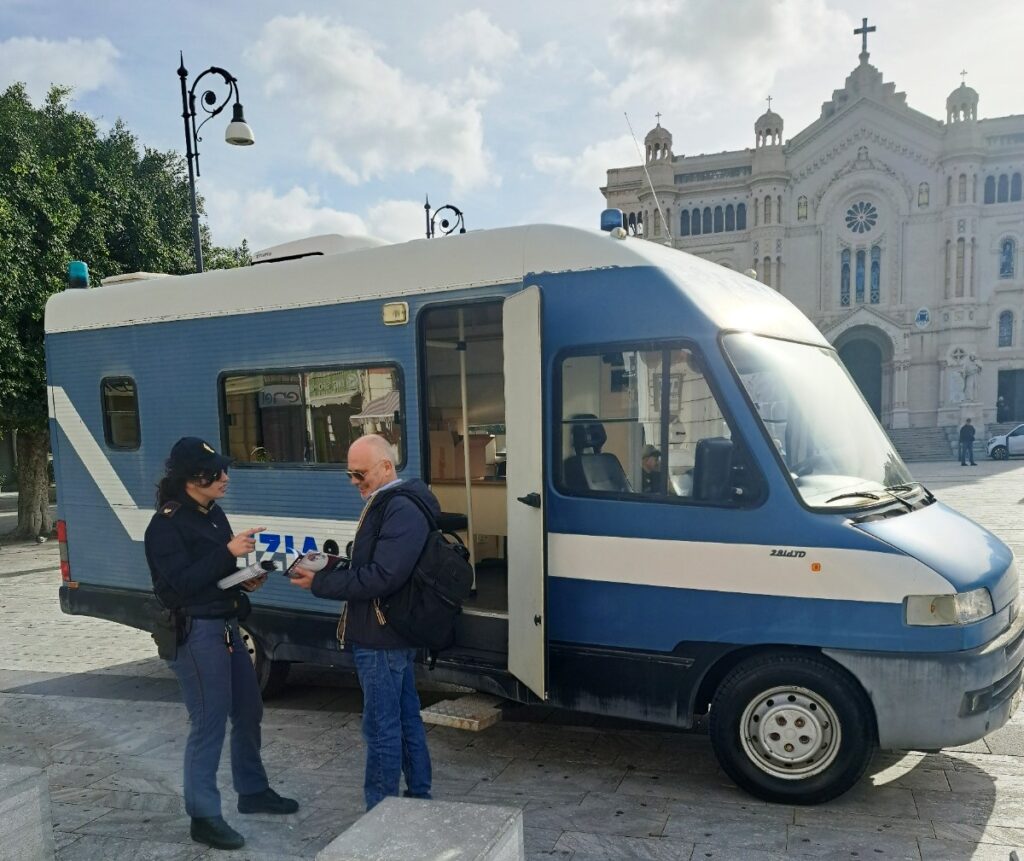 polizia vicina ai cittadini