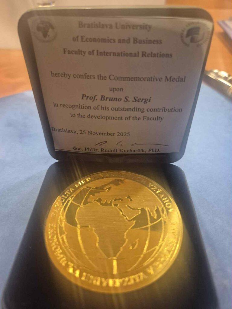 premio università bratislava a bruno s. sergi