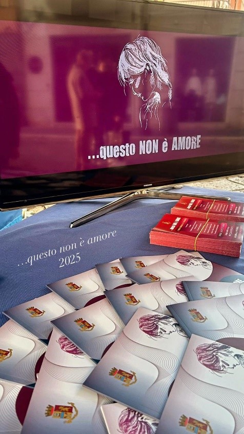 questo non è amore crotone