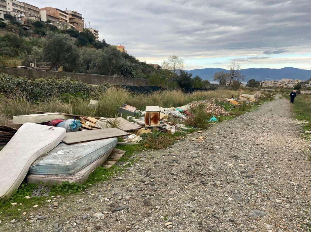 segnalazione torrente calopinace foto-compressed-immagini