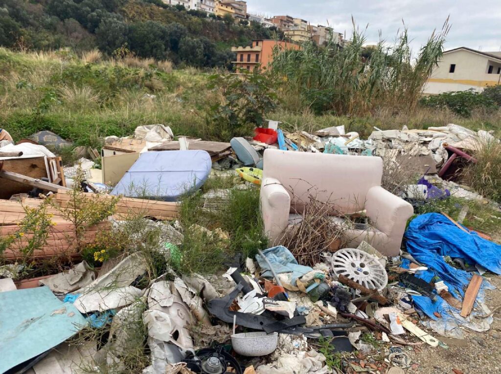 segnalazione torrente calopinace foto-compressed-immagini