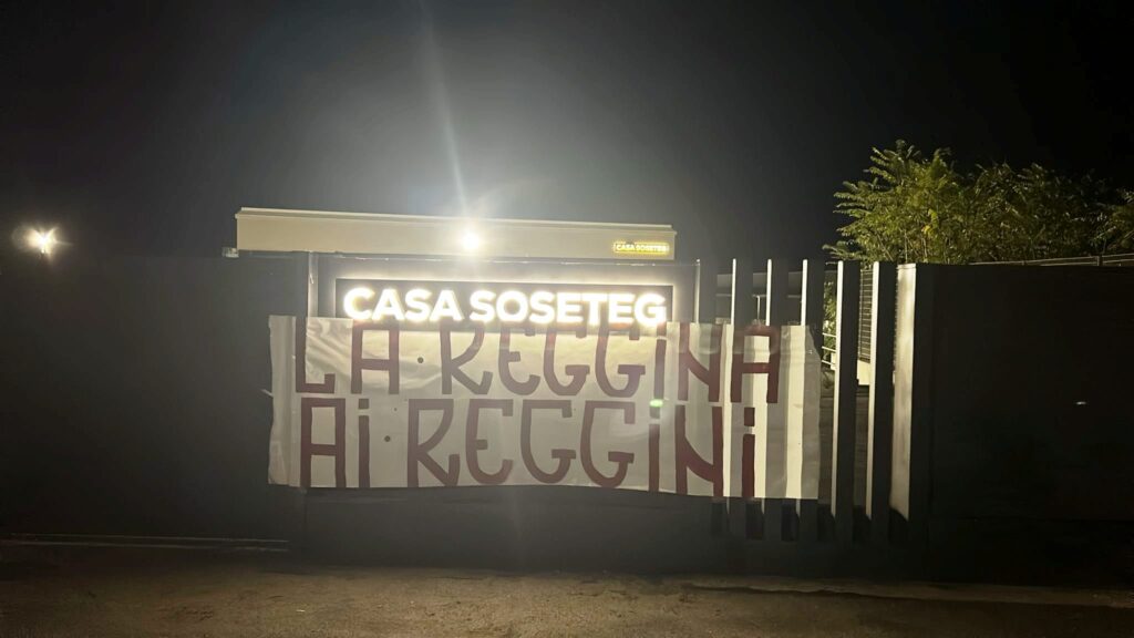 striscione ultrà la reggina ai reggini