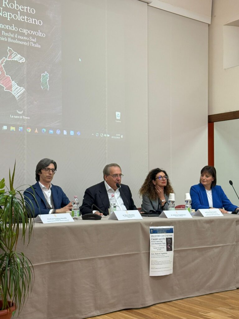 studenti convitto incontrano roberto napoletano