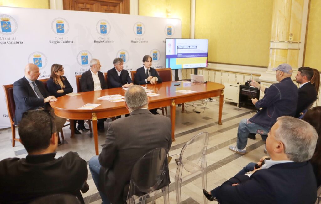 tavolo su masterplan di reggio calabria con rueda