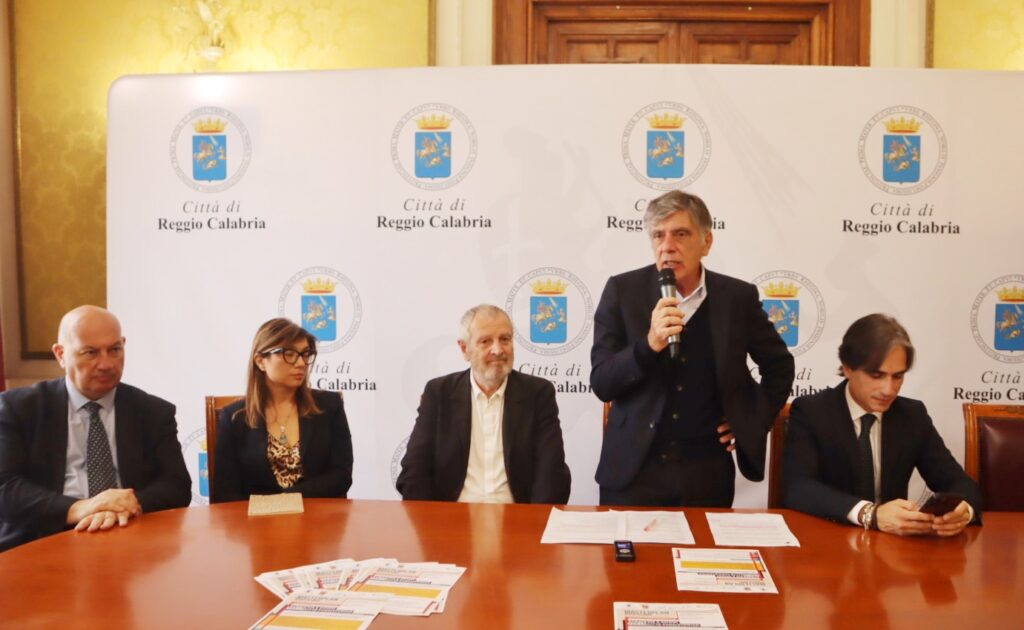 tavolo su masterplan di reggio calabria con rueda