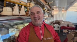Ambulante mercato Villa San Giovanni