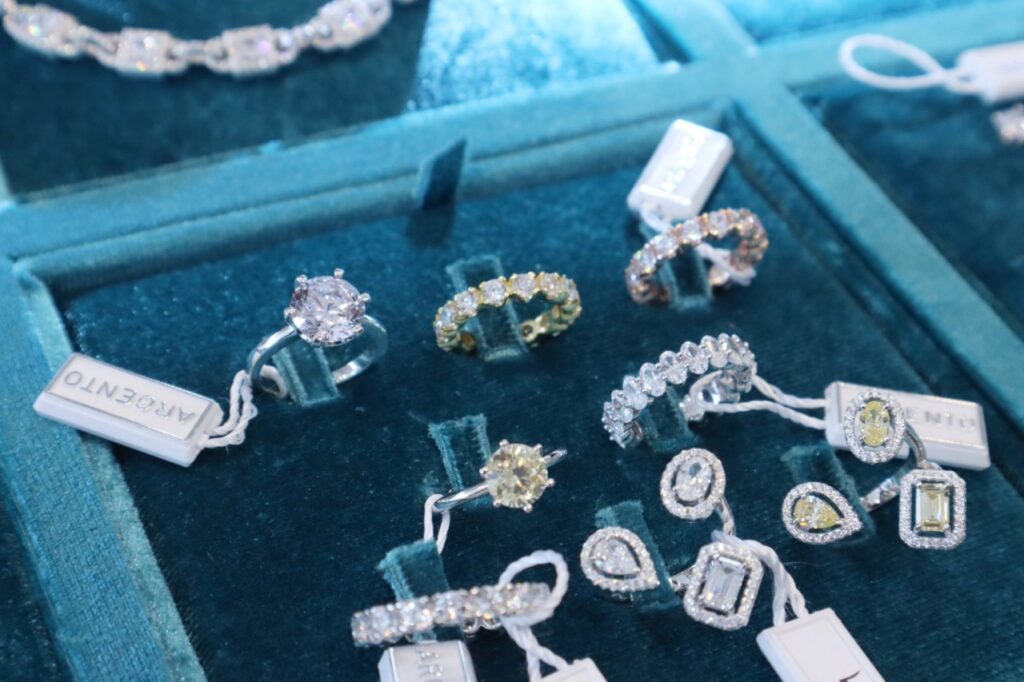 Angela Robusti Gift of light Reggio Calabria