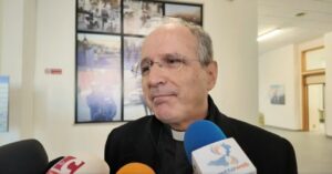 Arcivescovo Morrone