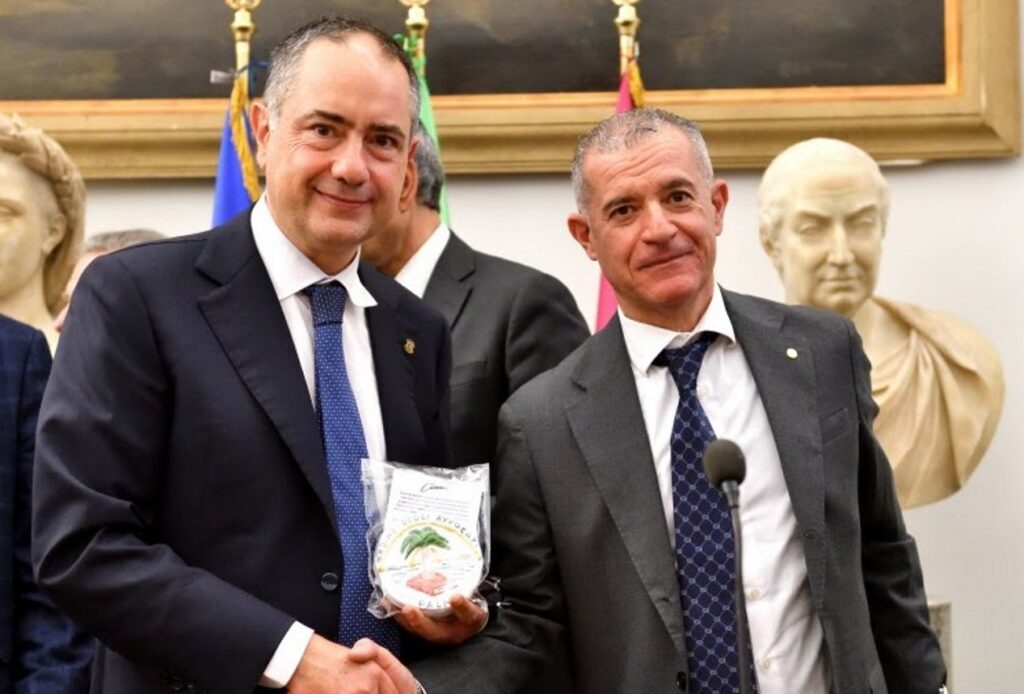 Avv. Domenico Naccari