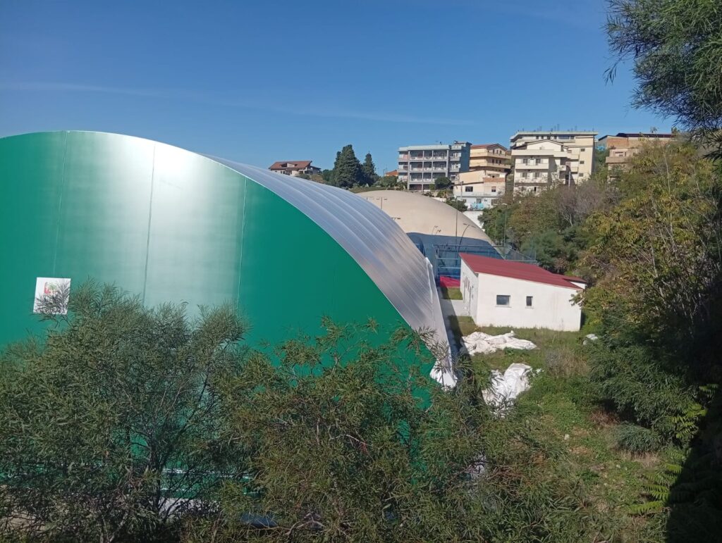 Campo polivalente Villa