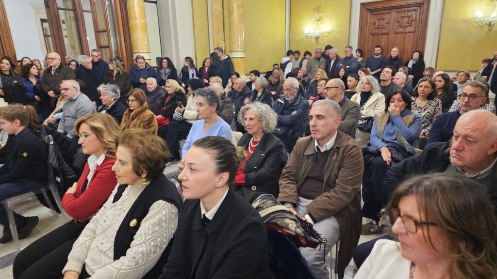 Donazione opera Luca Monaco