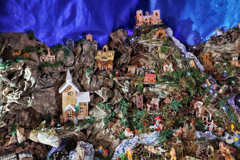 Inaugurato presepe associazione Cult 3.0