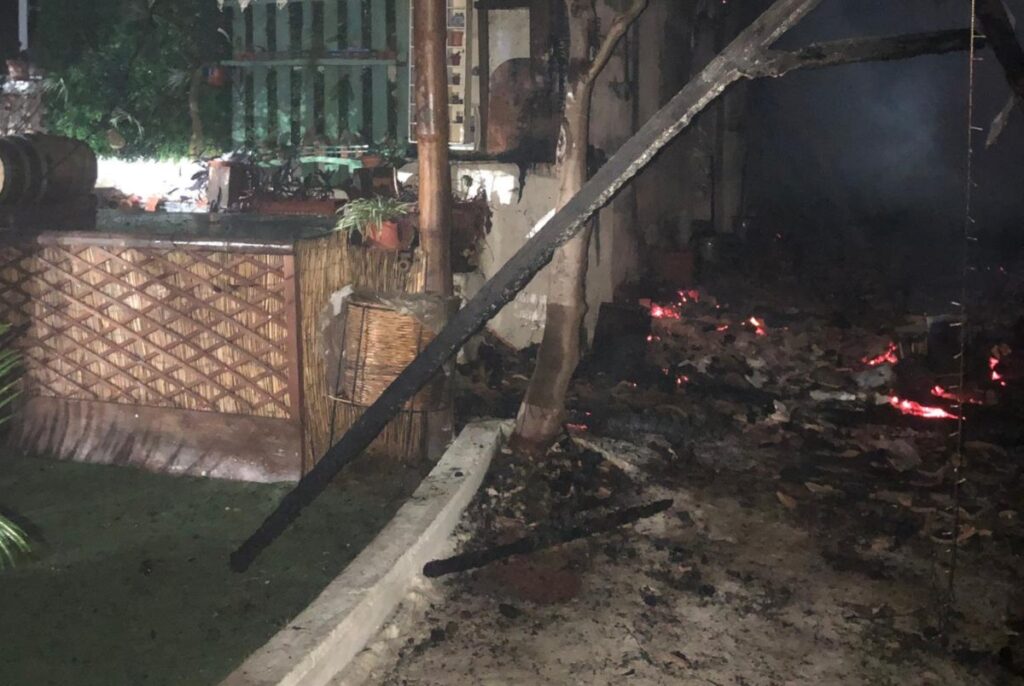 Incendio sala ricevimenti croce valanidi