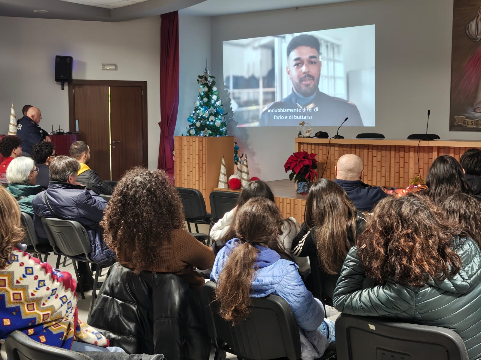 Incontro Polizia chiesa Santa Maria della Neve