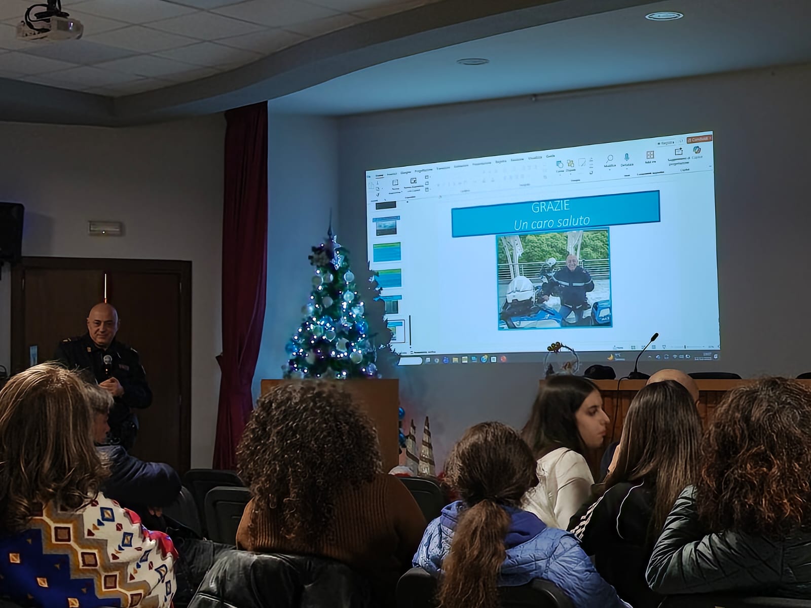 Incontro Polizia chiesa Santa Maria della Neve