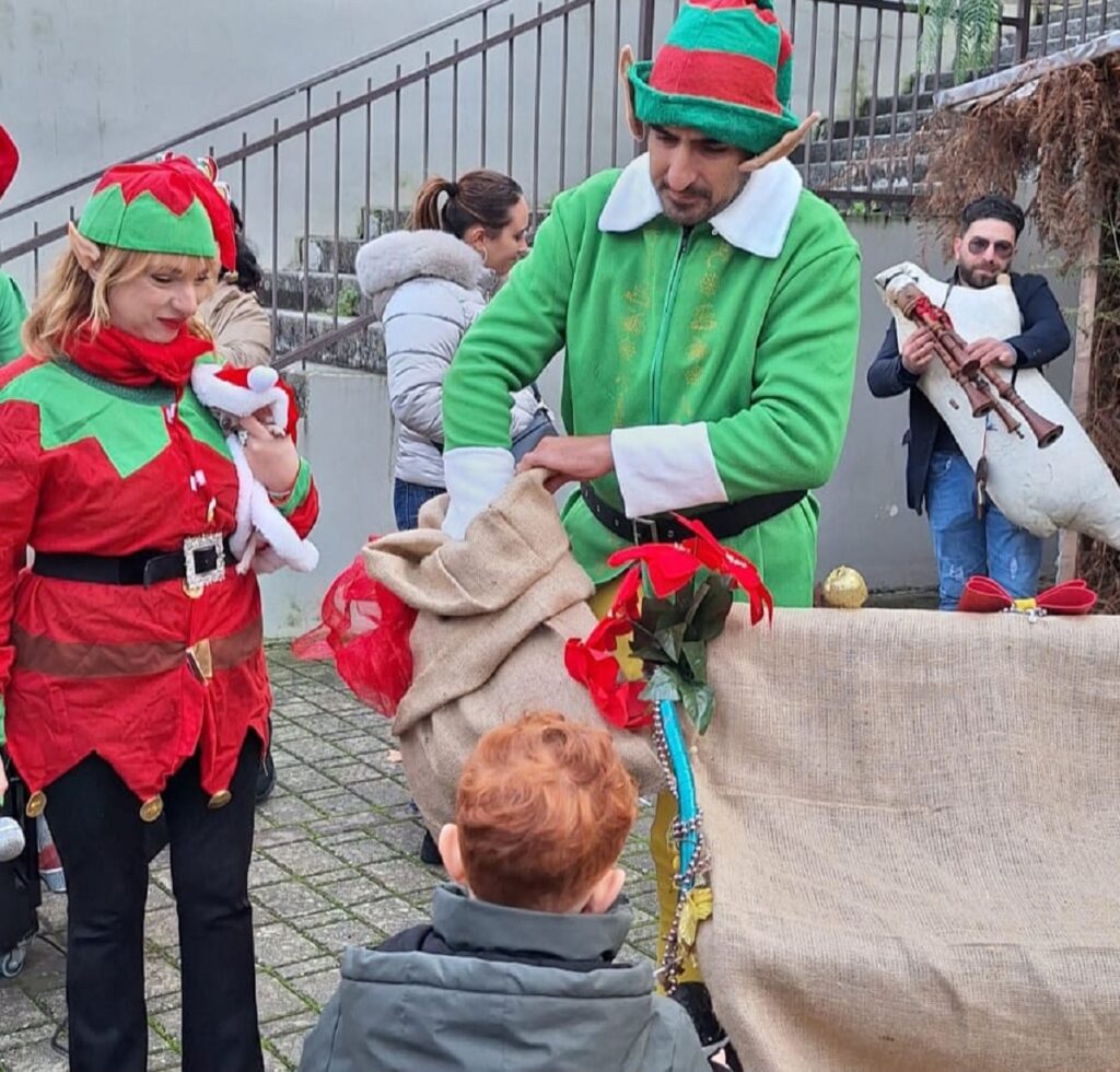 Iniziativa Elfi di Babbo Natale Reggio Calabria