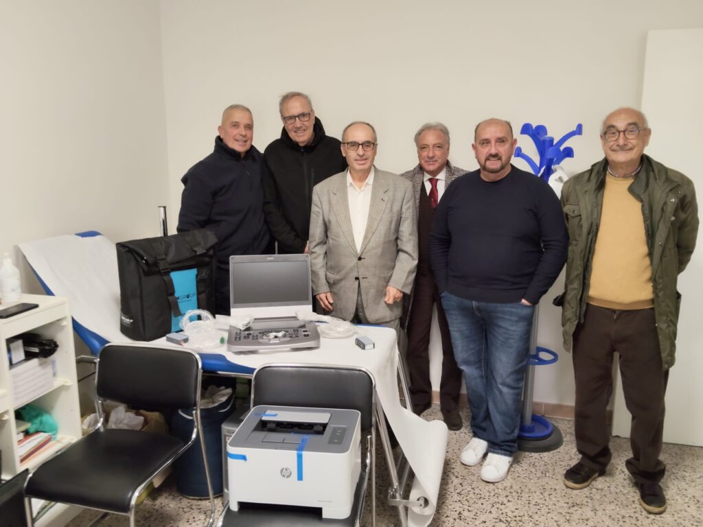 La presentazione dell'ecografo nello studio Vasta