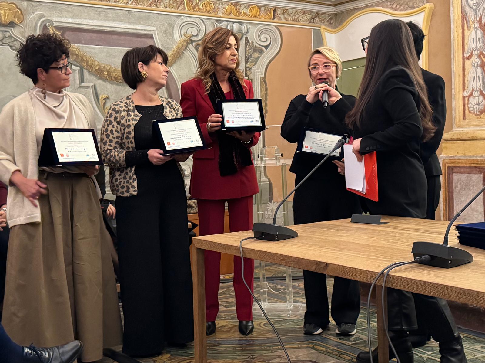 Marisa-Manzini_Premio-Nadia-Toffa_01