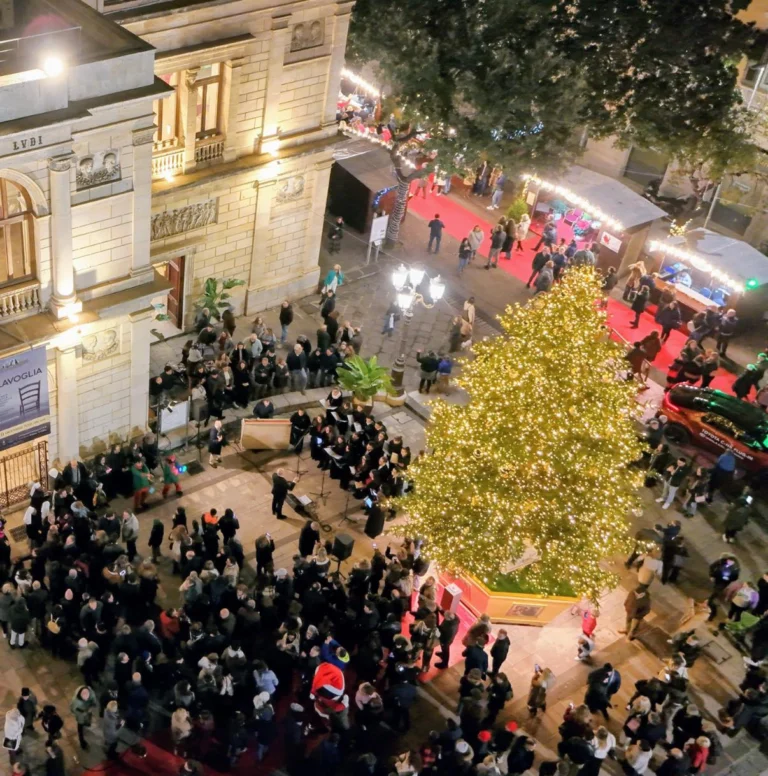Messina, una città in festa tra luci, tradizioni e spettacoli: proseguono gli appuntamenti natalizi