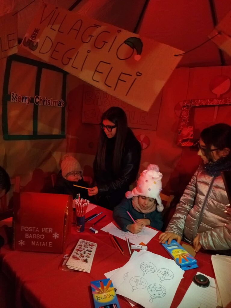 Note, sapori e luci sotto l'albero Arasì