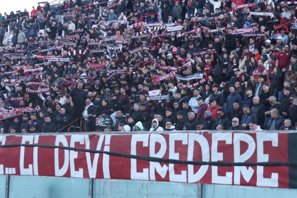 Reggina-Milazzo Curva Sud striscione