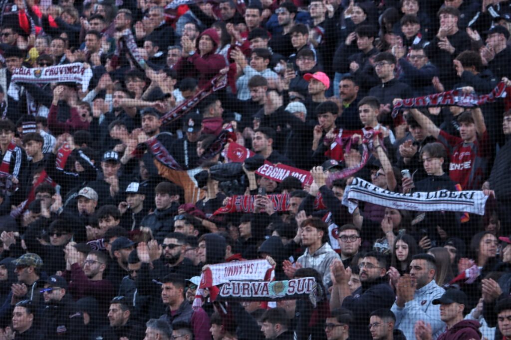 Reggina-Milazzo Curva Sud striscione