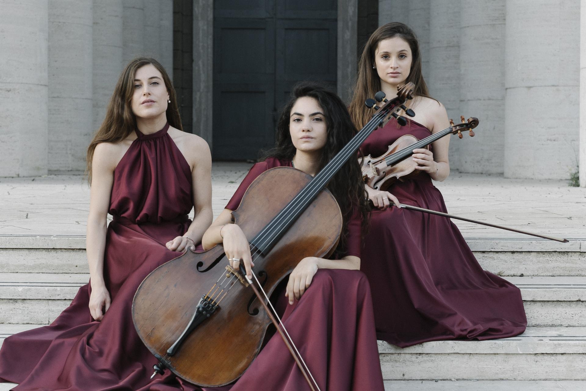 Trio Hèrmes