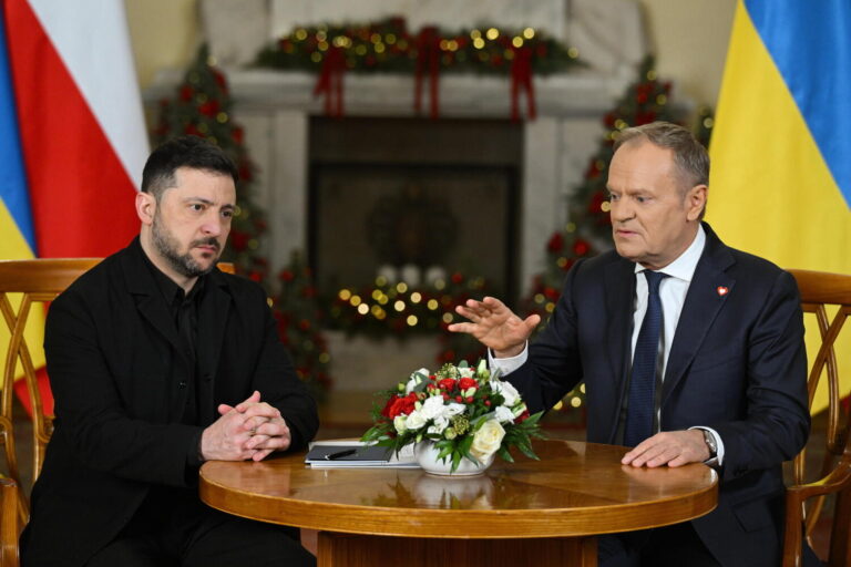 Zelensky e Tusk