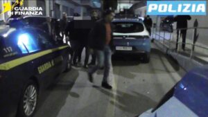 auto-incendiate-ragusa